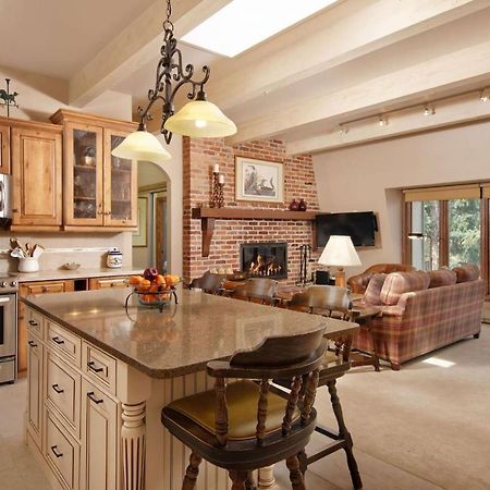 Chateau Dumont 17 Aspen Luaran gambar